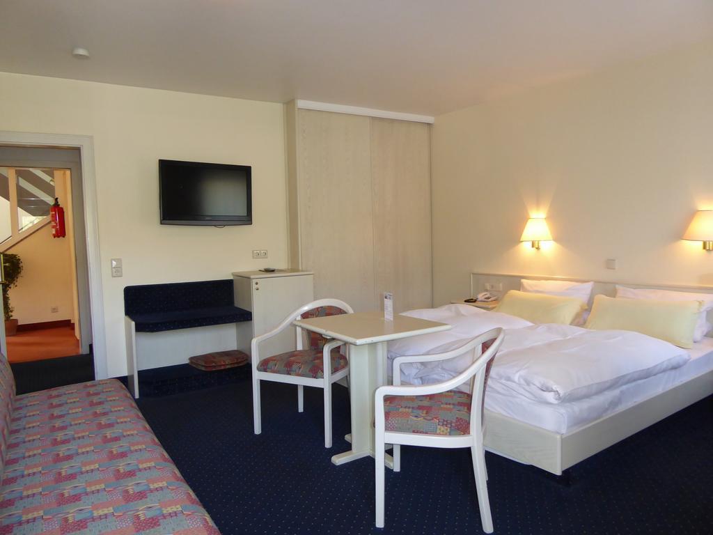 Hotel Garni Guenther Boppard Esterno foto