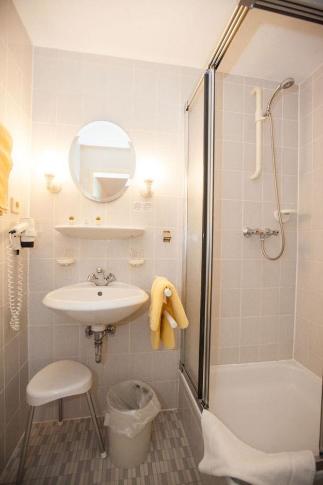 Hotel Garni Guenther Boppard Esterno foto