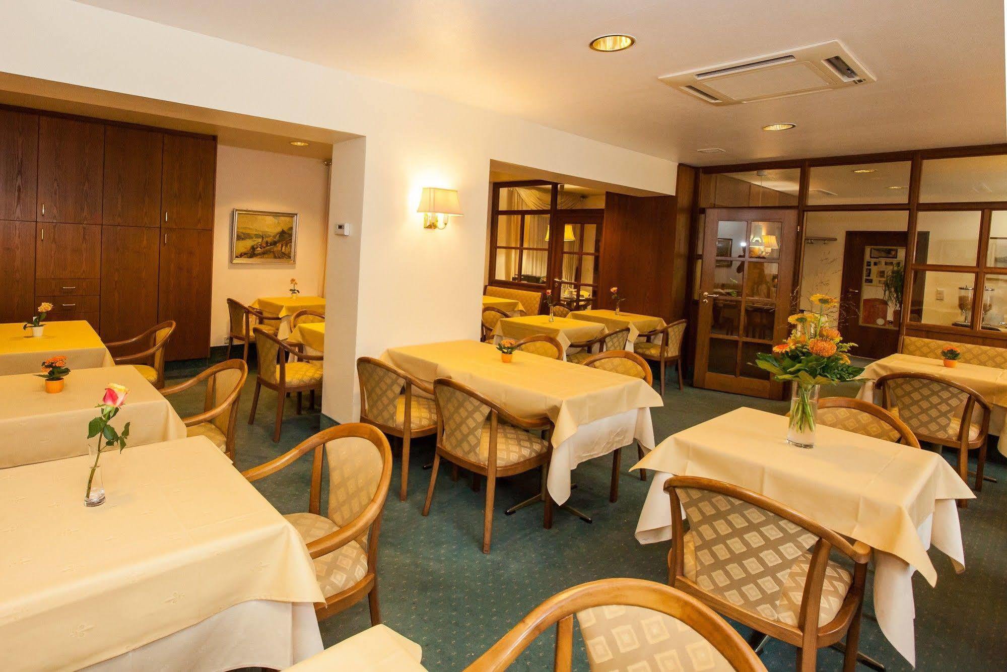 Hotel Garni Guenther Boppard Esterno foto