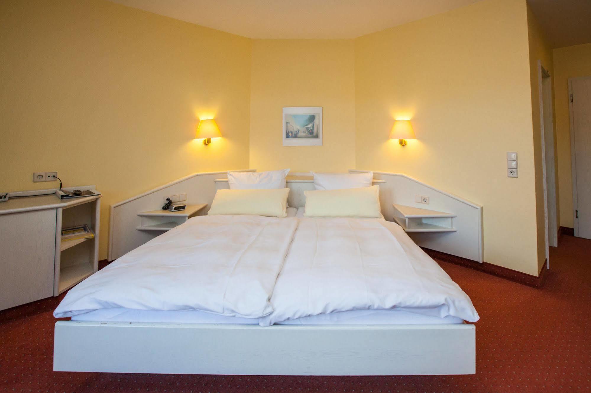 Hotel Garni Guenther Boppard Esterno foto